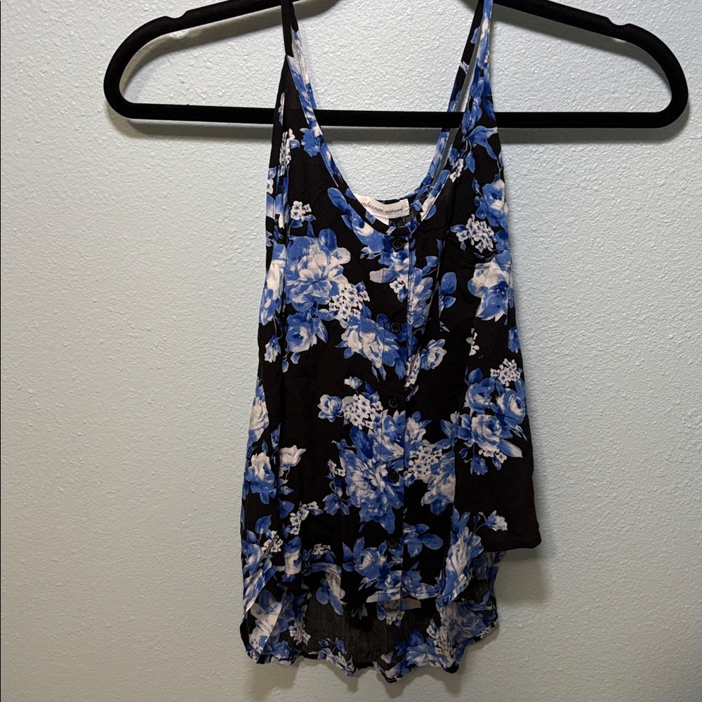 🛍️ AMBIANCE blue and black sleeveless top with Floral Design small